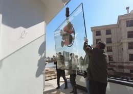 حمل شیشه با جرثقیل